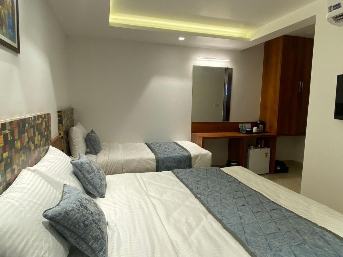 The Urban Hive Hotel Belgaum Exterior foto